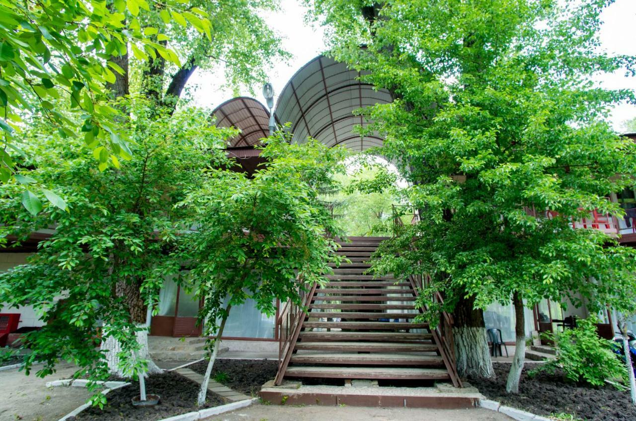 Baza Otdyha Izumrud Hotel Rostov-on-Don Exterior photo